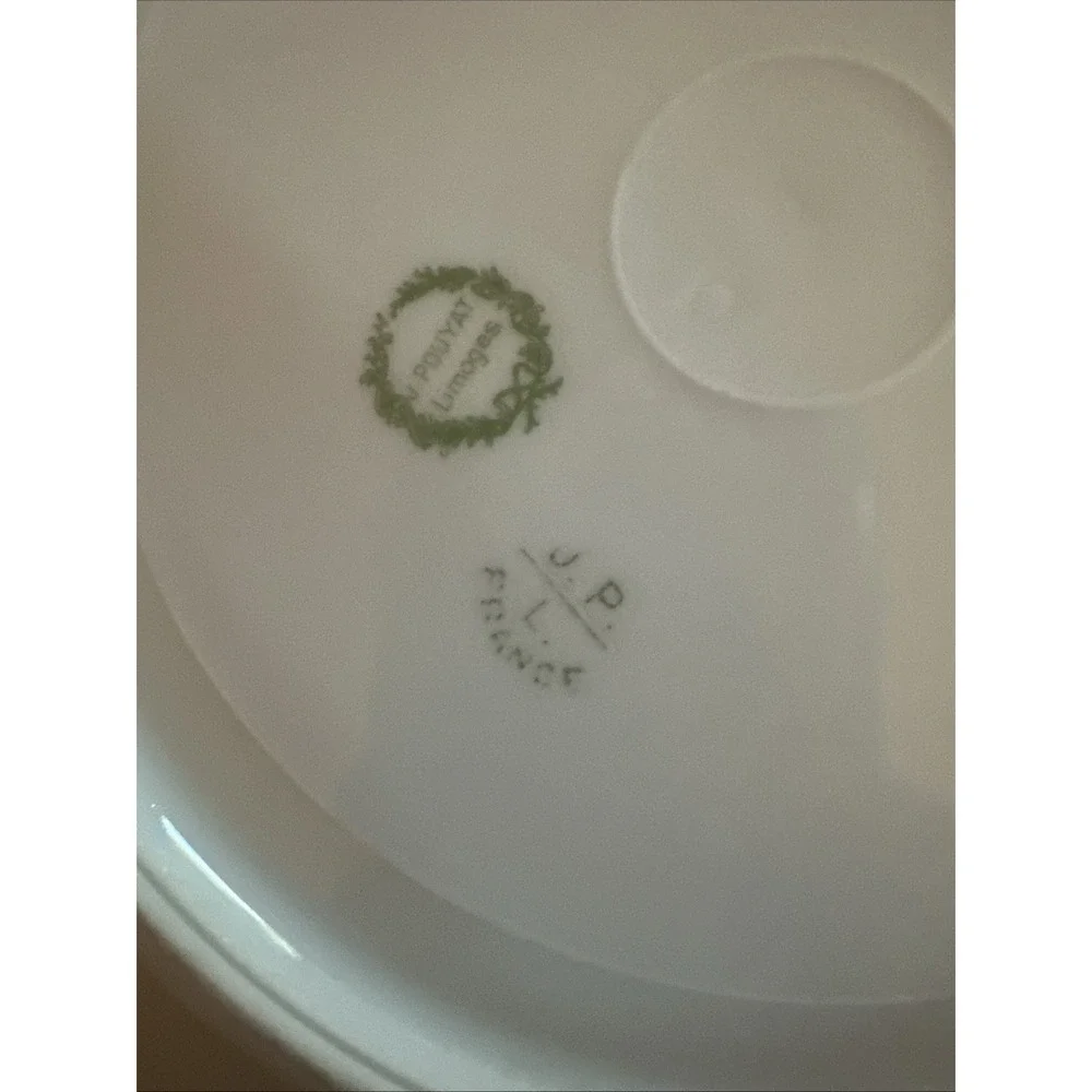 Antiq.  J. Pouyat Limoges Plate Shabby– Chic Floral Garland & Gold Rim. 8.5 In